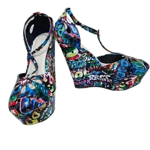Rogue Helium Graffiti Wedge Heels Size 9 Y2K Punk Emo Street Art - Picture 2 of 6